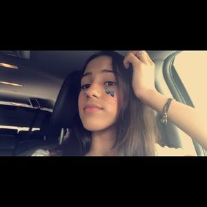 Meet your Posher, Maria